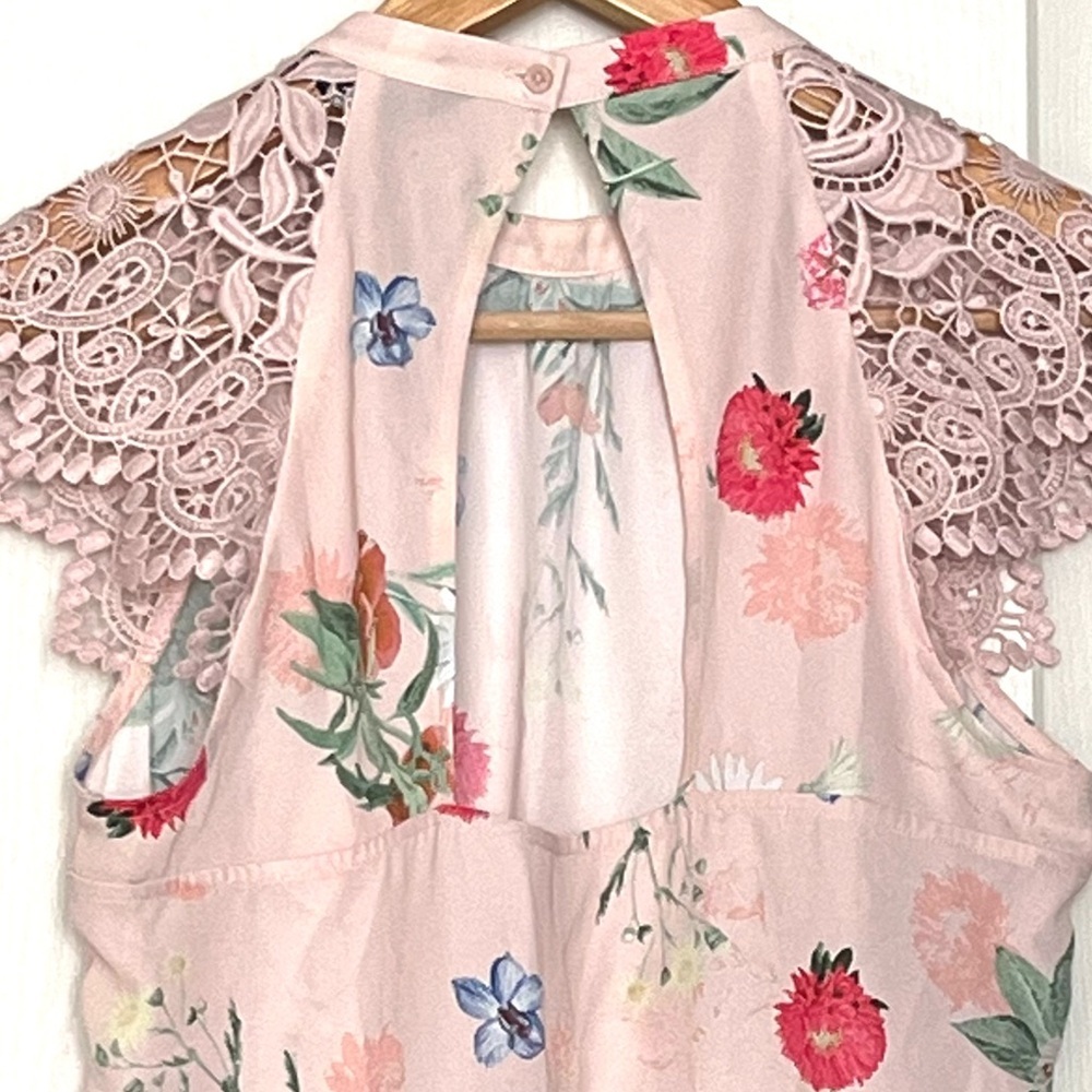 Express Pink Floral Lace Halter Top Sz M Romantic Fairycore Cottagecore Feminine - Picture 5 of 13
